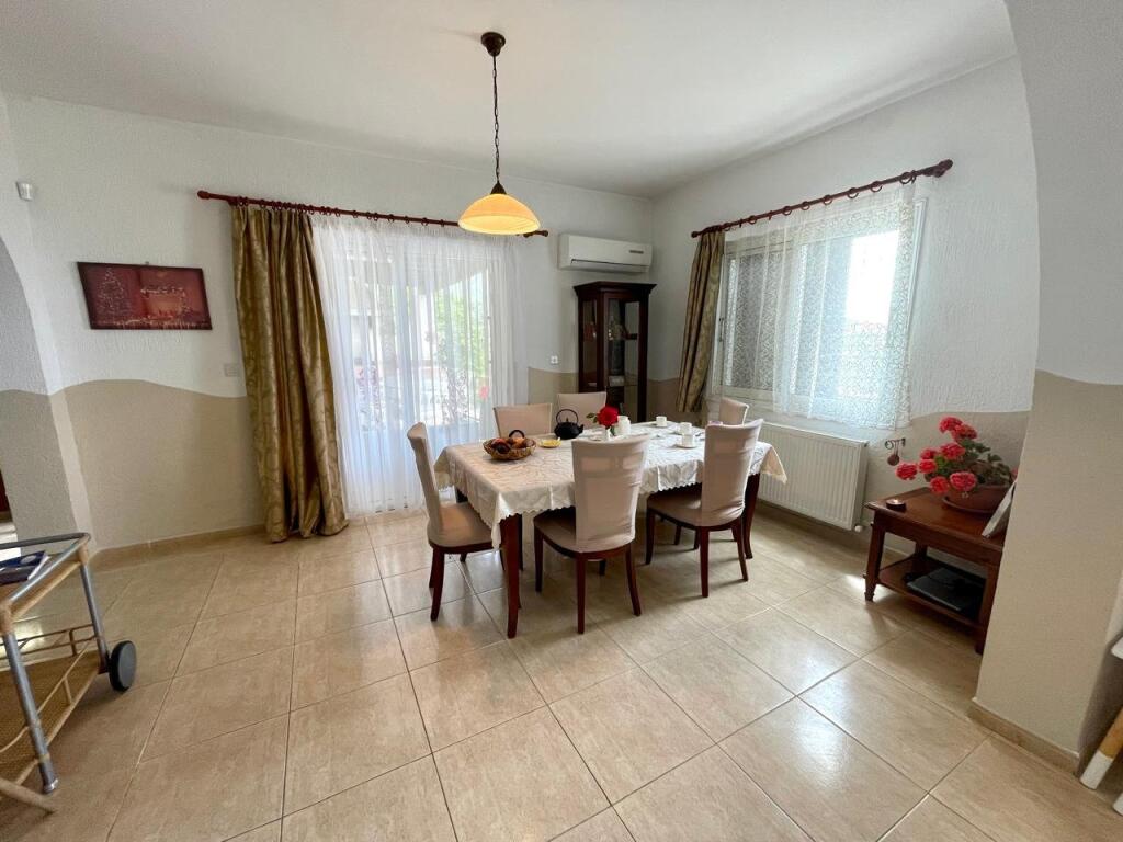 4 bedroom Villa in Kamares | ID 141 - 6